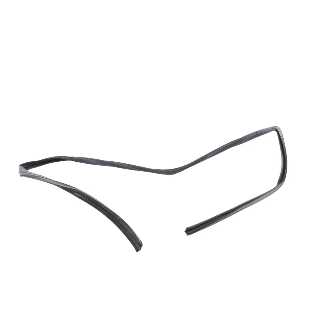 Land Rover Discovery L319 Window Door Glass Seal Front Right O/S 6H22-202K94-AD - SKU CFE500820 - Part number CFE500820