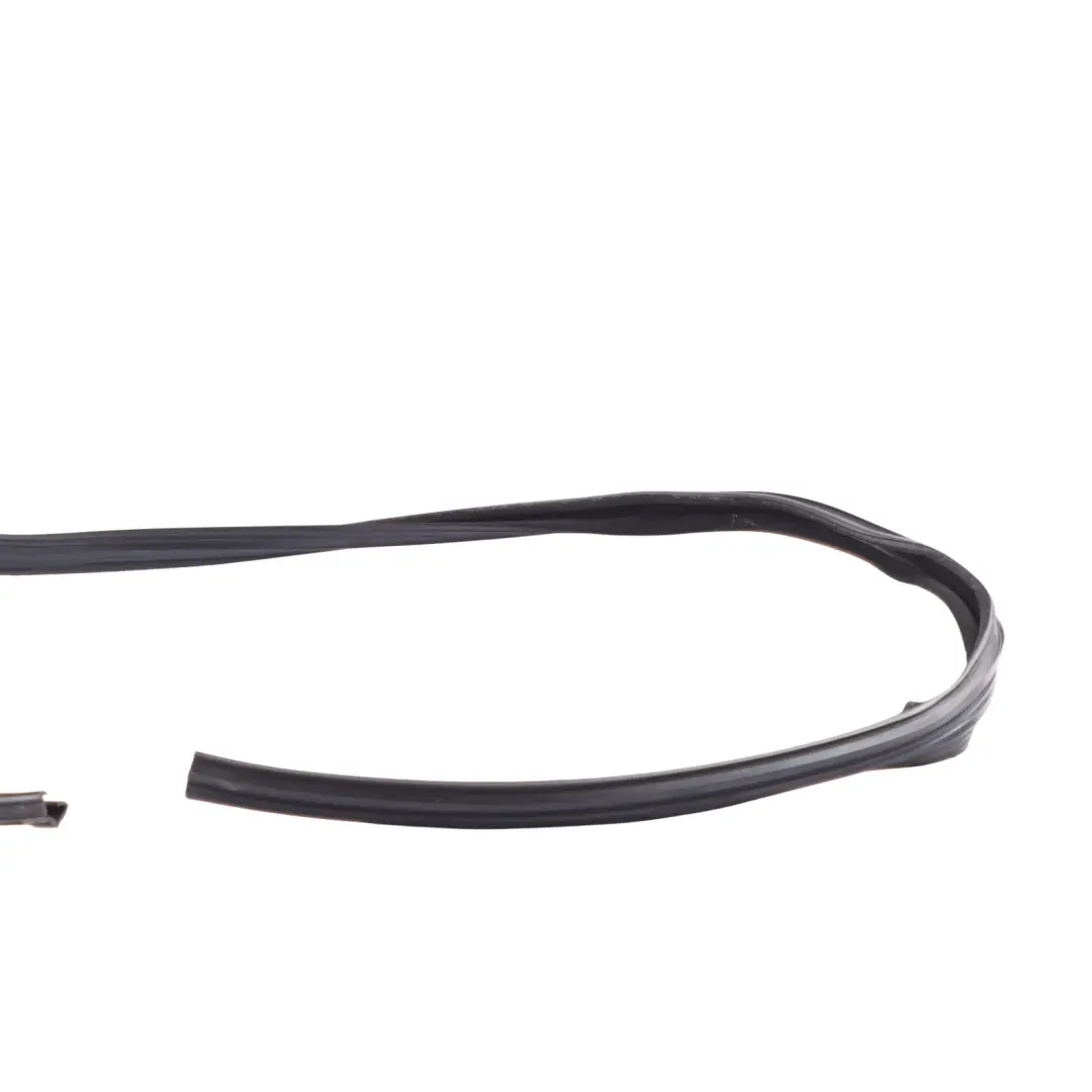 Land Rover Discovery L319 Junta Cristal Puerta Ventana Delantera Derecha - SKU CFE500820 - Número de pieza CFE500820