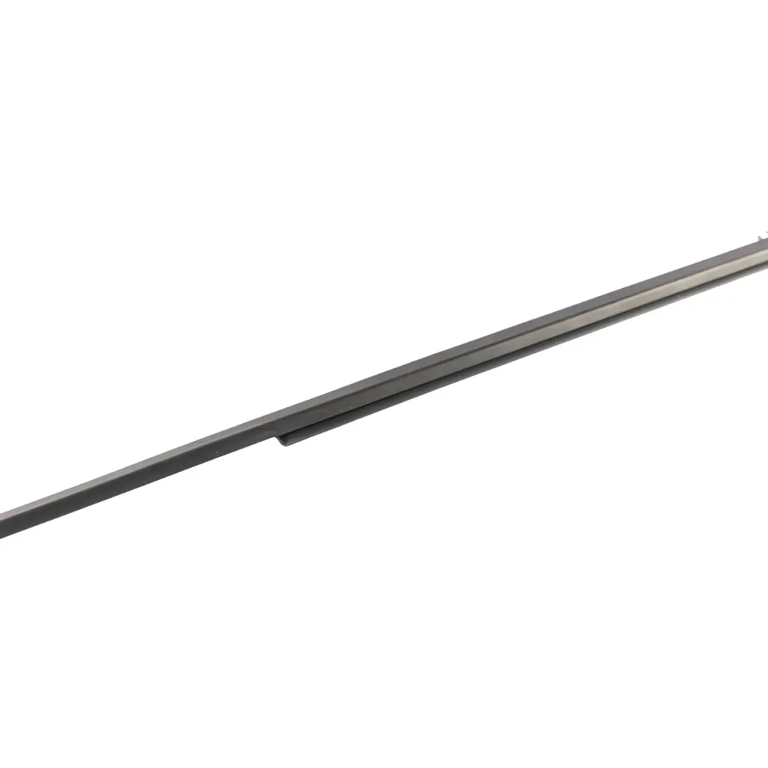 Land Rover Discovery 4 L319 Vordertür Fenster Dichtungsstreifen Rechts - SKU CGE000482 - Teilenummer CGE000482