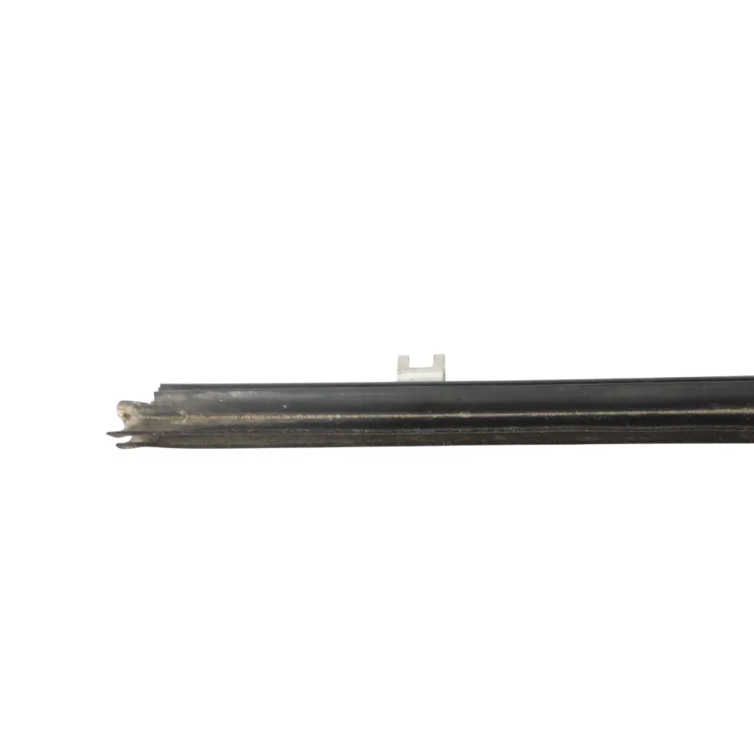 Land Rover Discovery 3 L319 Uszczelka Pasa Drzwi Wewnętrzna Tył Lewa - SKU CGE500231 - Numer Części CGE500231