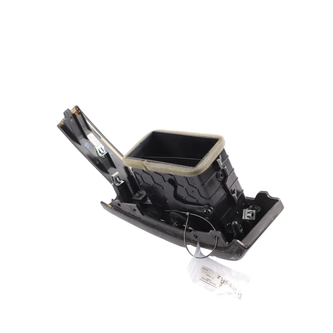 Dashboard Air Vent Right O/S Fresh Air Grille to Range Rover L405 with Part number CK52-046B30-AC Range Rover L405 Dashboard Air Vent Right O/S Fresh Air Grille - SKU CK52-046B30-AC - Part number CK52-046B30-AC