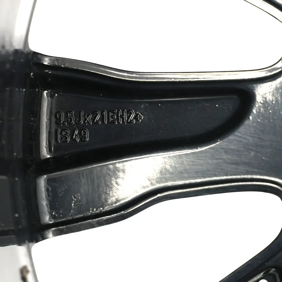 Jante En Alliage Noir 21" 9,5J ET:49 pour Range Rover Vogue L405 à propos du numéro de pièce CK52-1007-FA Range Rover Vogue L405 Jante En Alliage Noir 21" 9,5J ET:49 - SKU CK52-1007-FA-2 - Numéro de pièce CK52-1007-FA