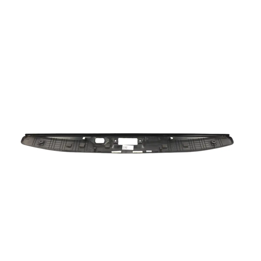 Range Rover L405 Copertura Serratura Portellone Superiore - SKU CK52-13D748-A - Numero di parte CK52-13D748-A