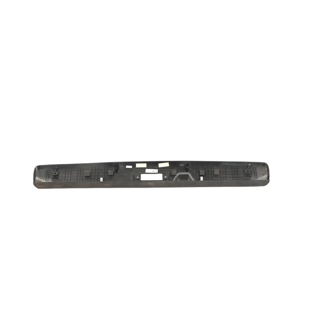 Copertura Serratura Portellone Superiore per Range Rover L405 con numero di parte CK52-13D748-A Range Rover L405 Copertura Serratura Portellone Superiore - SKU CK52-13D748-A - Numero di parte CK52-13D748-A