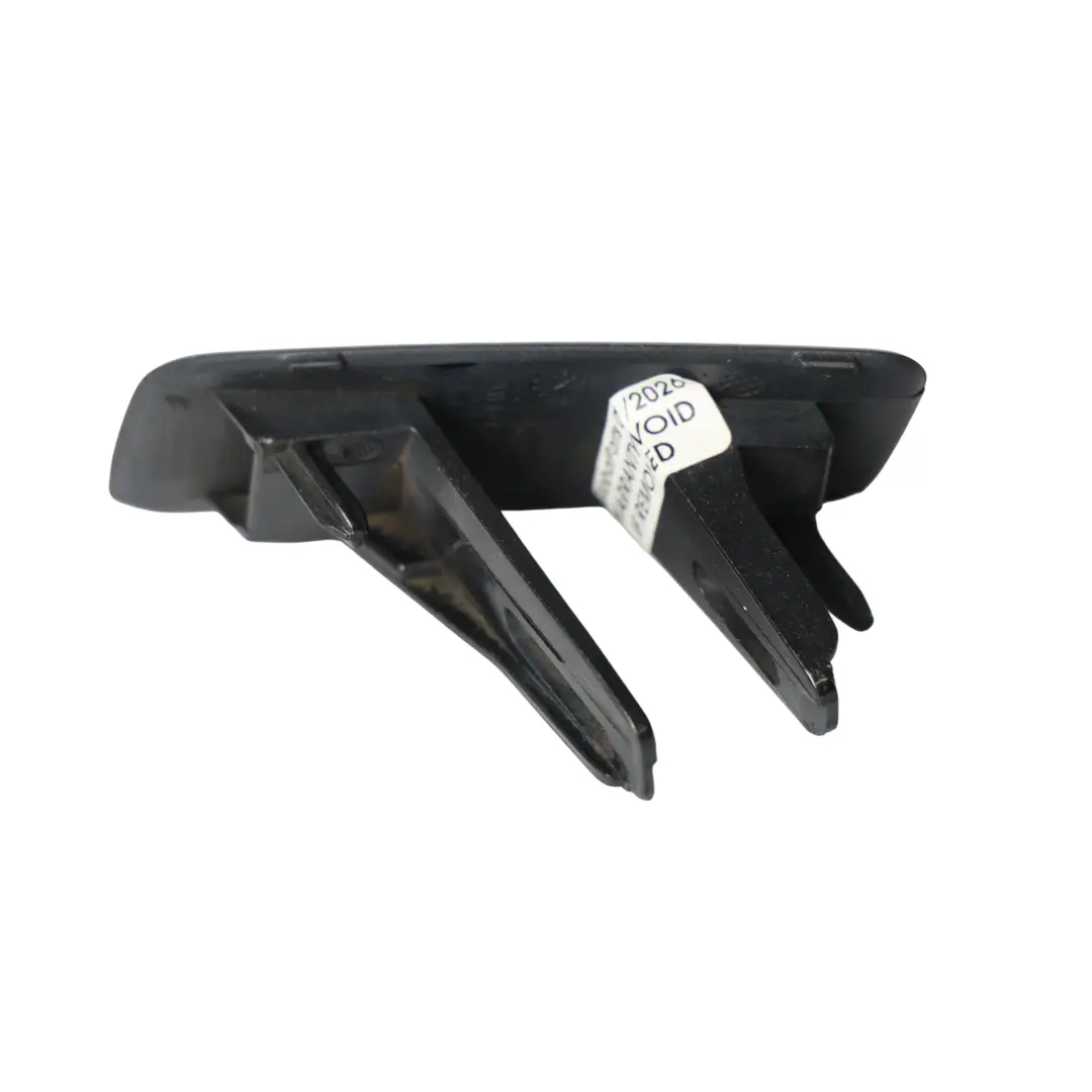 Osłona Spryskiwacza Reflektora Prawa Szara do Range Rover L405 o numerze CK52-13L018-AAW Range Rover L405 Osłona Spryskiwacza Reflektora Prawa Szara - SKU CK52-13L018-AAW-CAG - Numer Części CK52-13L018-AAW