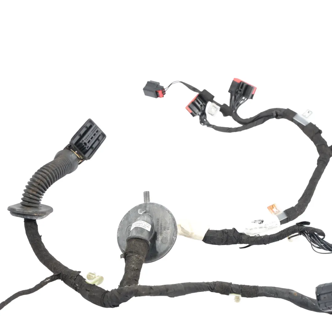 Door Wiring Loom Harness Cable Front Right O/S to Range Rover L405 with Part number CK52-14631-LE Range Rover L405 Door Wiring Loom Harness Cable Front Right O/S - SKU RHD-LR046810 - Part number CK52-14631-LE