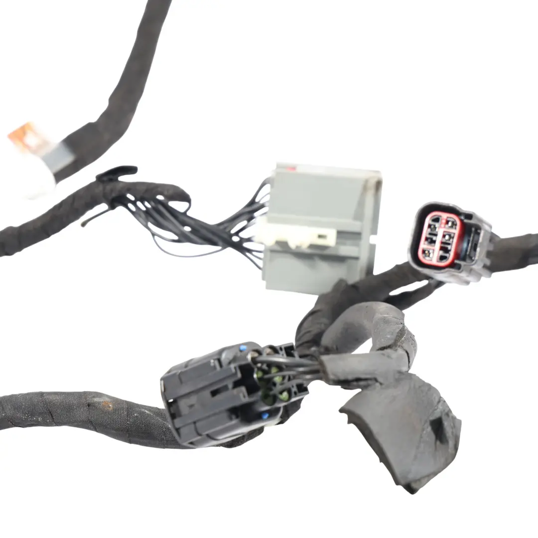 Door Wiring Loom Harness Cable Front Right O/S to Range Rover L405 with Part number CK52-14631-LE Range Rover L405 Door Wiring Loom Harness Cable Front Right O/S - SKU RHD-LR046810 - Part number CK52-14631-LE