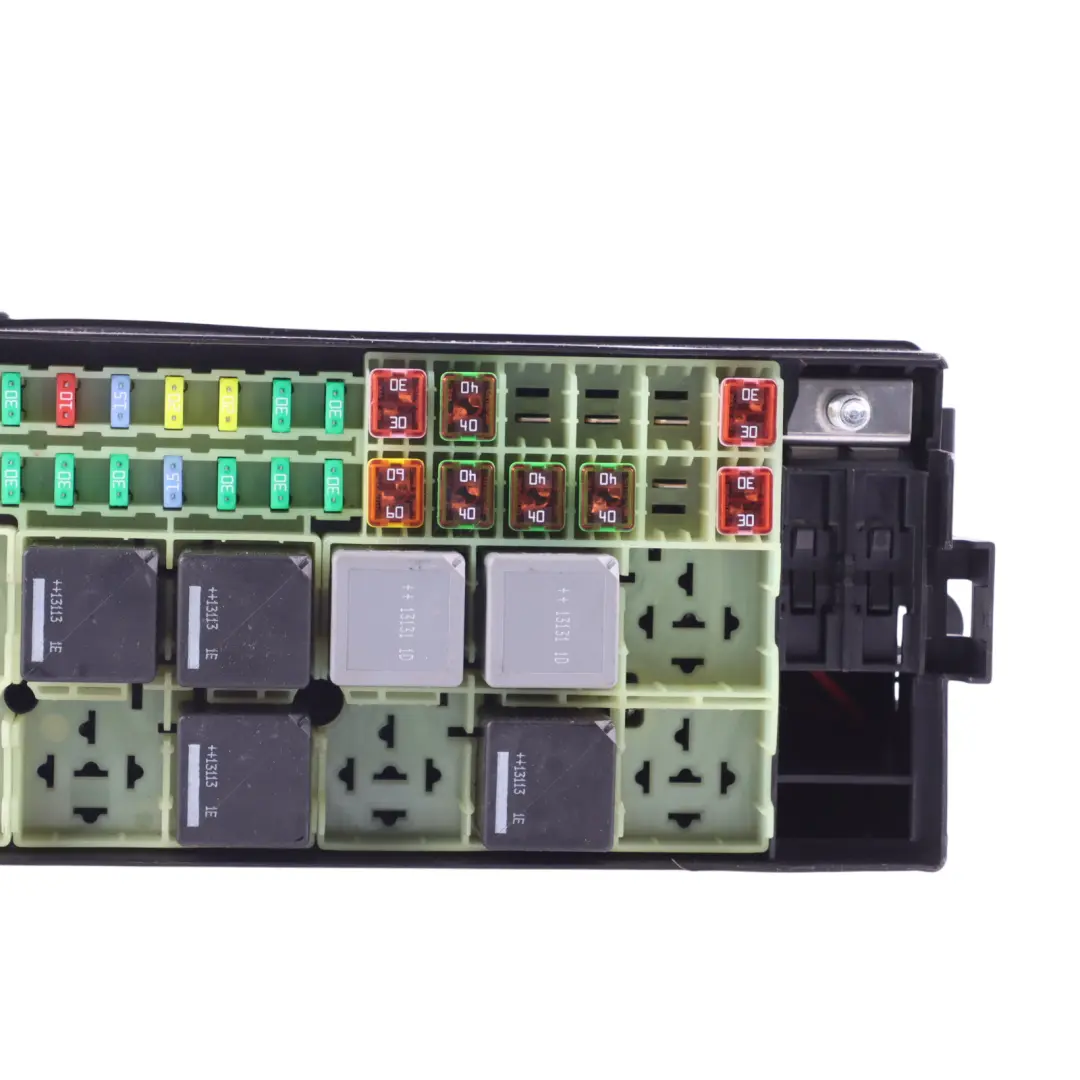 Fuse Box Relay Plug Socket Fuse Unit Holder to Range Rover L405 with Part number CK52-14A067-AB Range Rover L405 Fuse Box Relay Plug Socket Fuse Unit Holder - SKU CK52-14A067-AB - Part number CK52-14A067-AB