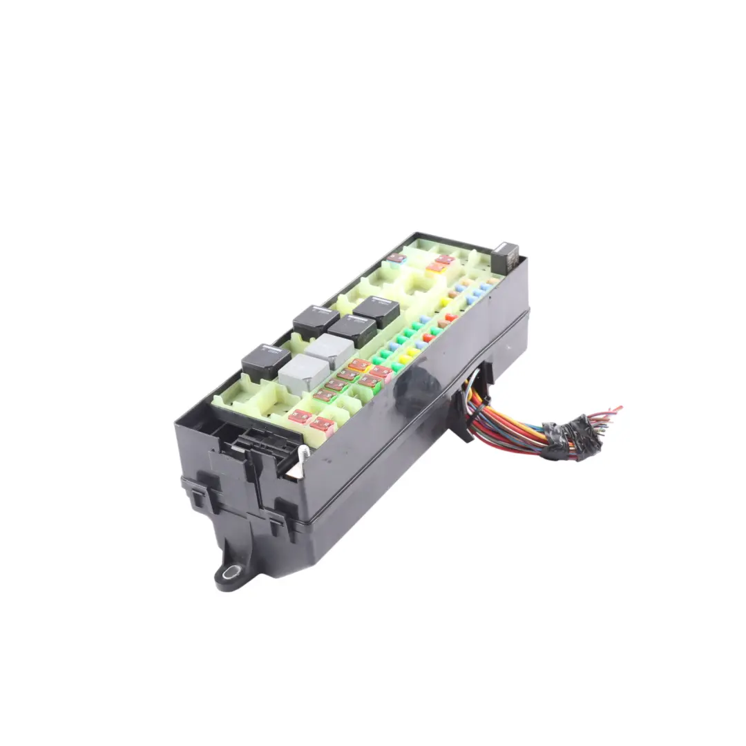 Fuse Box Relay Plug Socket Fuse Unit Holder to Range Rover L405 with Part number CK52-14A067-AB Range Rover L405 Fuse Box Relay Plug Socket Fuse Unit Holder - SKU CK52-14A067-AB - Part number CK52-14A067-AB