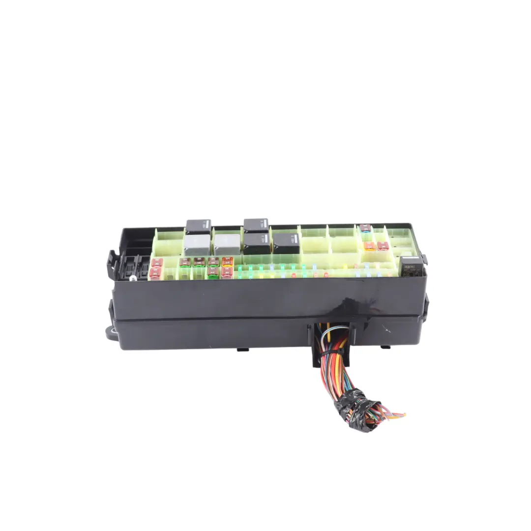 Fuse Box Relay Plug Socket Fuse Unit Holder to Range Rover L405 with Part number CK52-14A067-AB Range Rover L405 Fuse Box Relay Plug Socket Fuse Unit Holder - SKU CK52-14A067-AB - Part number CK52-14A067-AB