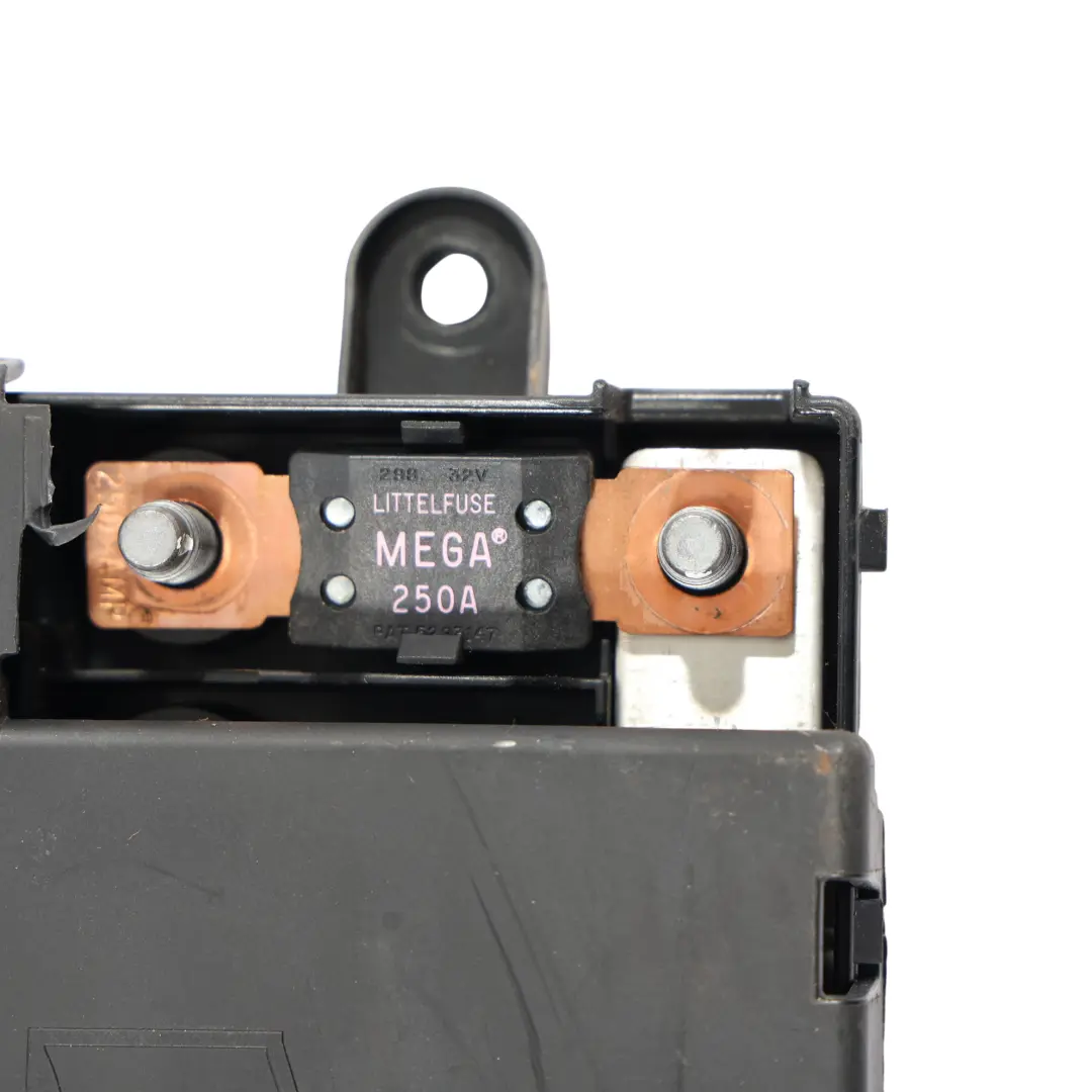 Range Rover L405 Diesel Boîtier Relais Fusibles - SKU CK52-14A073-AC-1 - Numéro de pièce CK52-14A073-AC