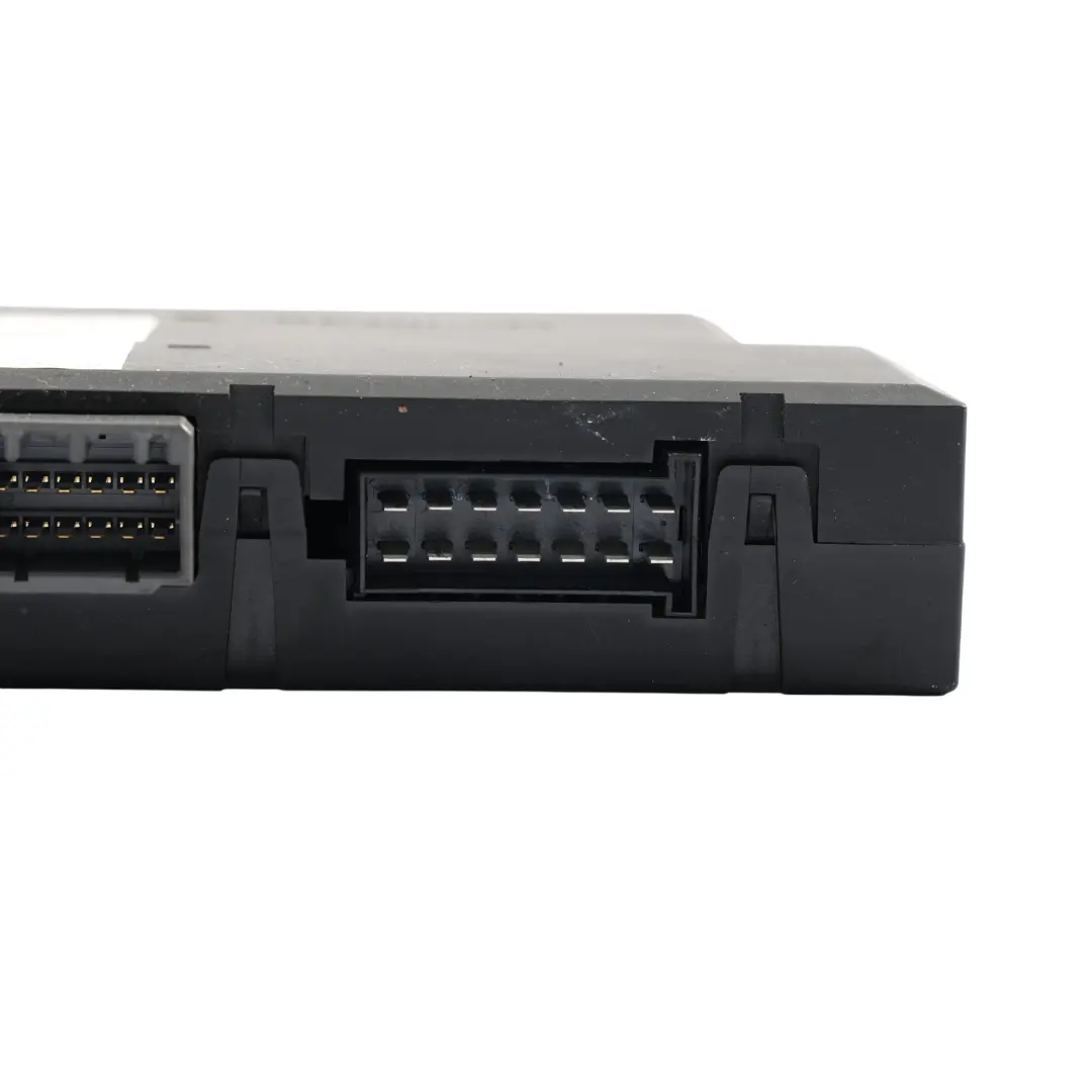 Moduł Sterownik Tylnego Fotela Lewy Tył do Range Rover L405 o numerze CK52-14G053-AC Range Rover L405 Moduł Sterownik Tylnego Fotela Lewy Tył - SKU CK52-14G053-AC - Numer Części CK52-14G053-AC