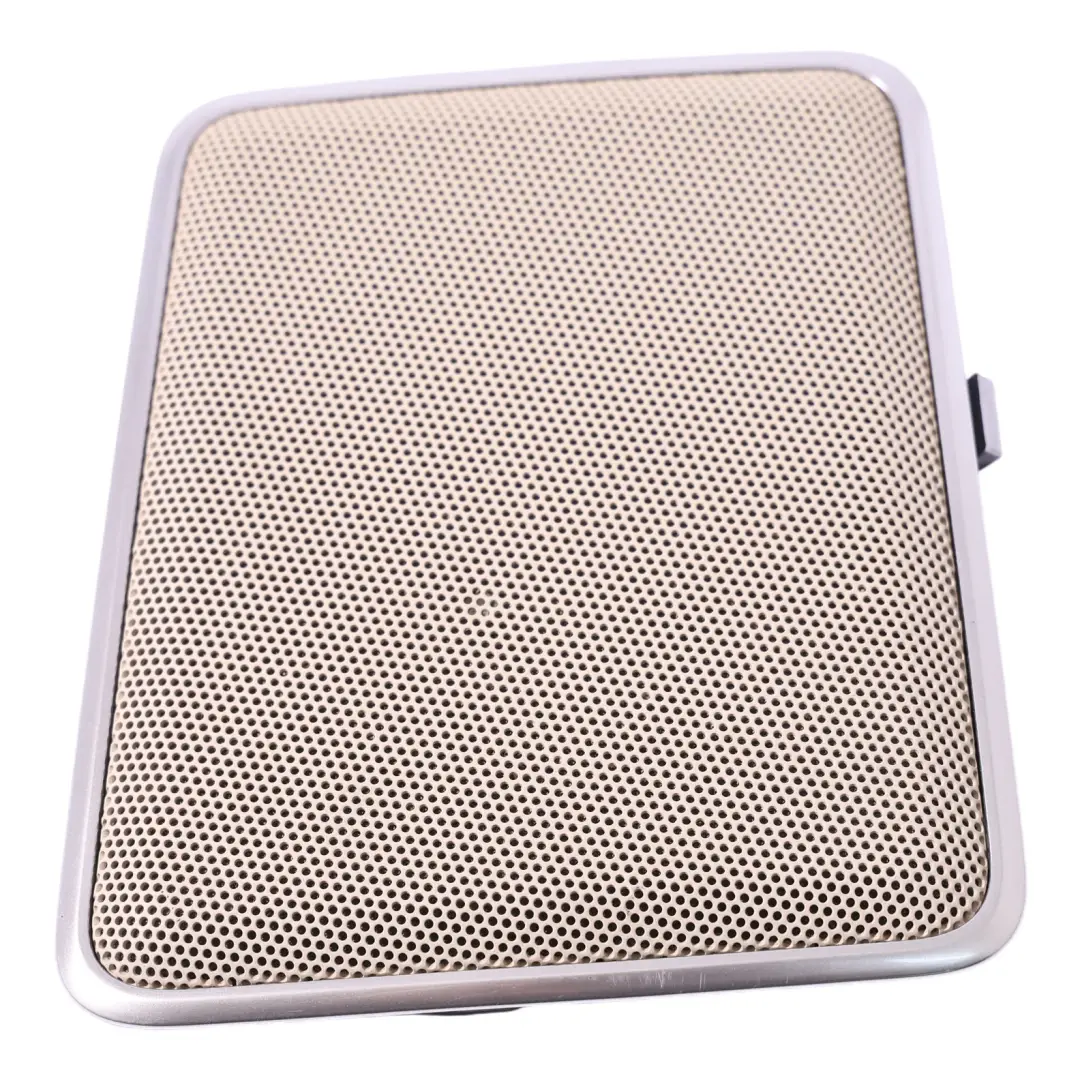 Tapa Del Altavoz Trasero Derecho para Range Rover L405 con número de pieza CK52-18C862-AAW Range Rover L405 Tapa Del Altavoz Trasero Derecho - SKU CK52-18C862-AAW - Número de pieza CK52-18C862-AAW