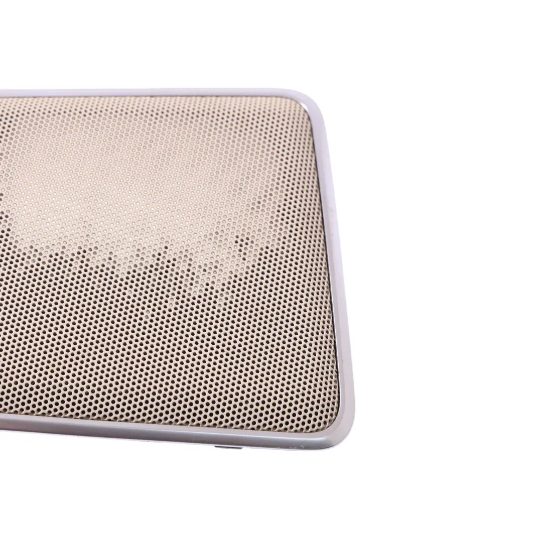 Coperchio Altoparlante Posteriore Pannello Rivestimento Destro per Range Rover L405 con numero di parte CK52-18C862-AAW Range Rover L405 Coperchio Altoparlante Posteriore Pannello Rivestimento Destro - SKU CK52-18C862-AAW - Numero di parte CK52-18C862-AAW