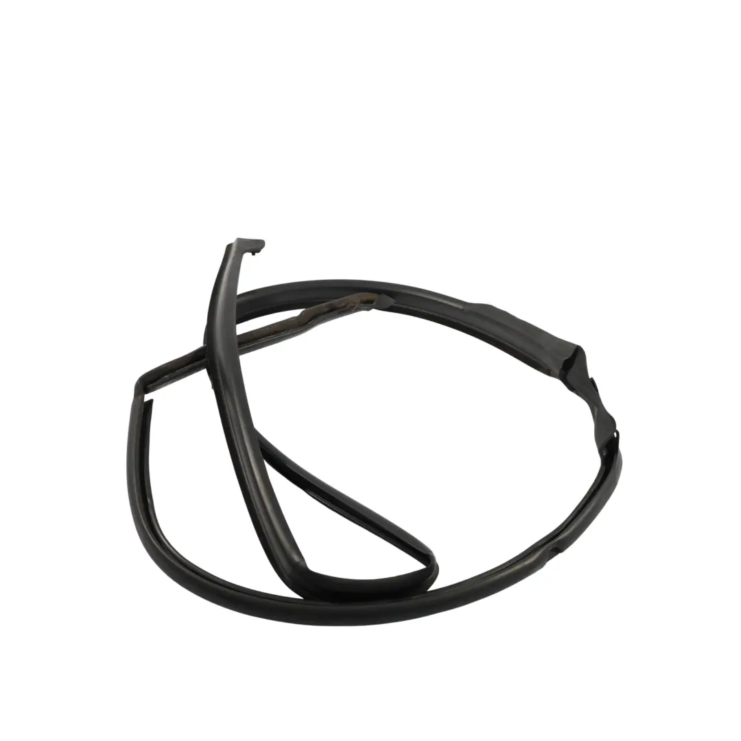 Front Door Seal Gasket Rubber Right O/S to Land Rover Range Rover L405 with Part number CK52-20518-A Land Rover Range Rover L405 Front Door Seal Gasket Rubber Right O/S - SKU CK52-20518-A - Part number CK52-20518-A