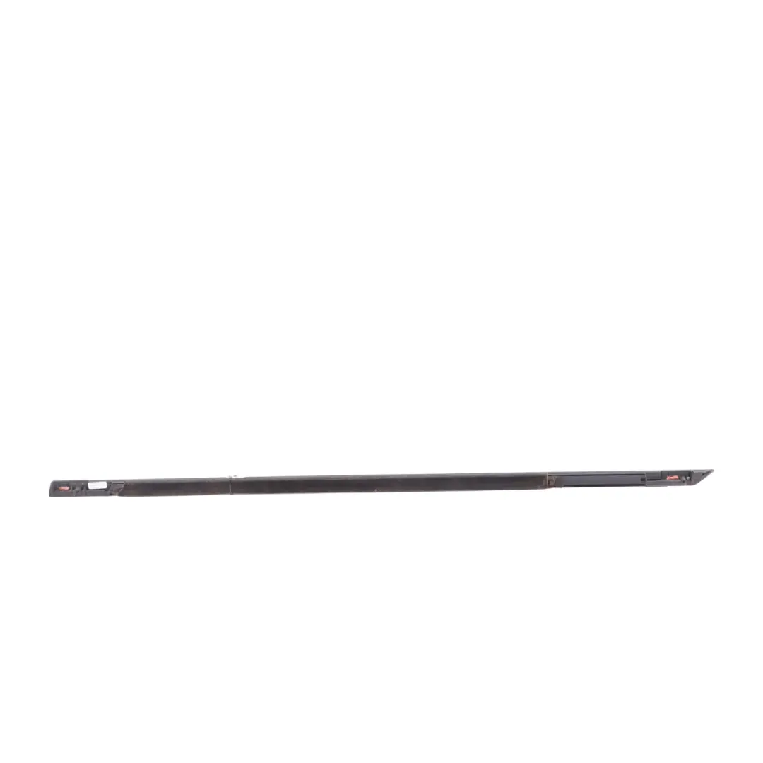 Range Rover L405 Moldura Tira Ventana Puerta Delantera Izquierda - SKU CK52-21452-AE - Número de pieza CK52-21452-AE