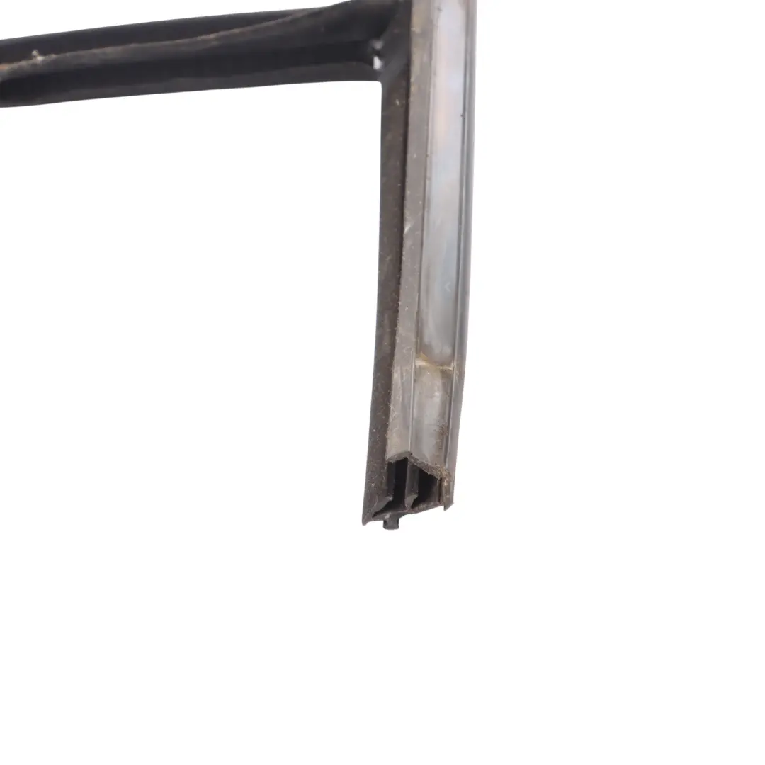 Range Rover L405 Guarnizione Telaio Finestrino Anteriore Sinistra -AG - SKU CK52-21597 - Numero di parte CK52