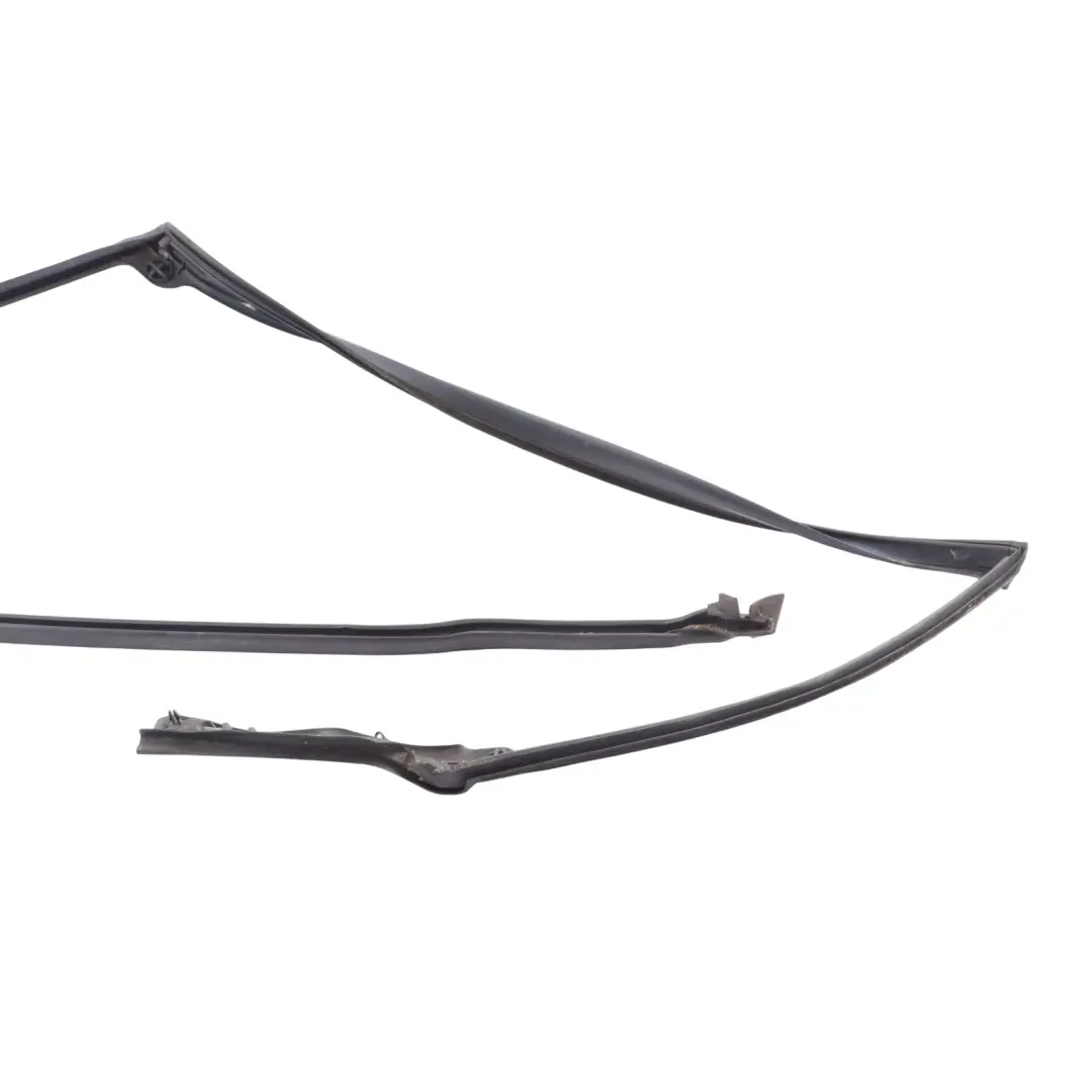 Range Rover L405 Upper Door Seal Gasket Rubber Rear Left N/S - SKU CK52-250A21-A - Part number CK52-250A21-A