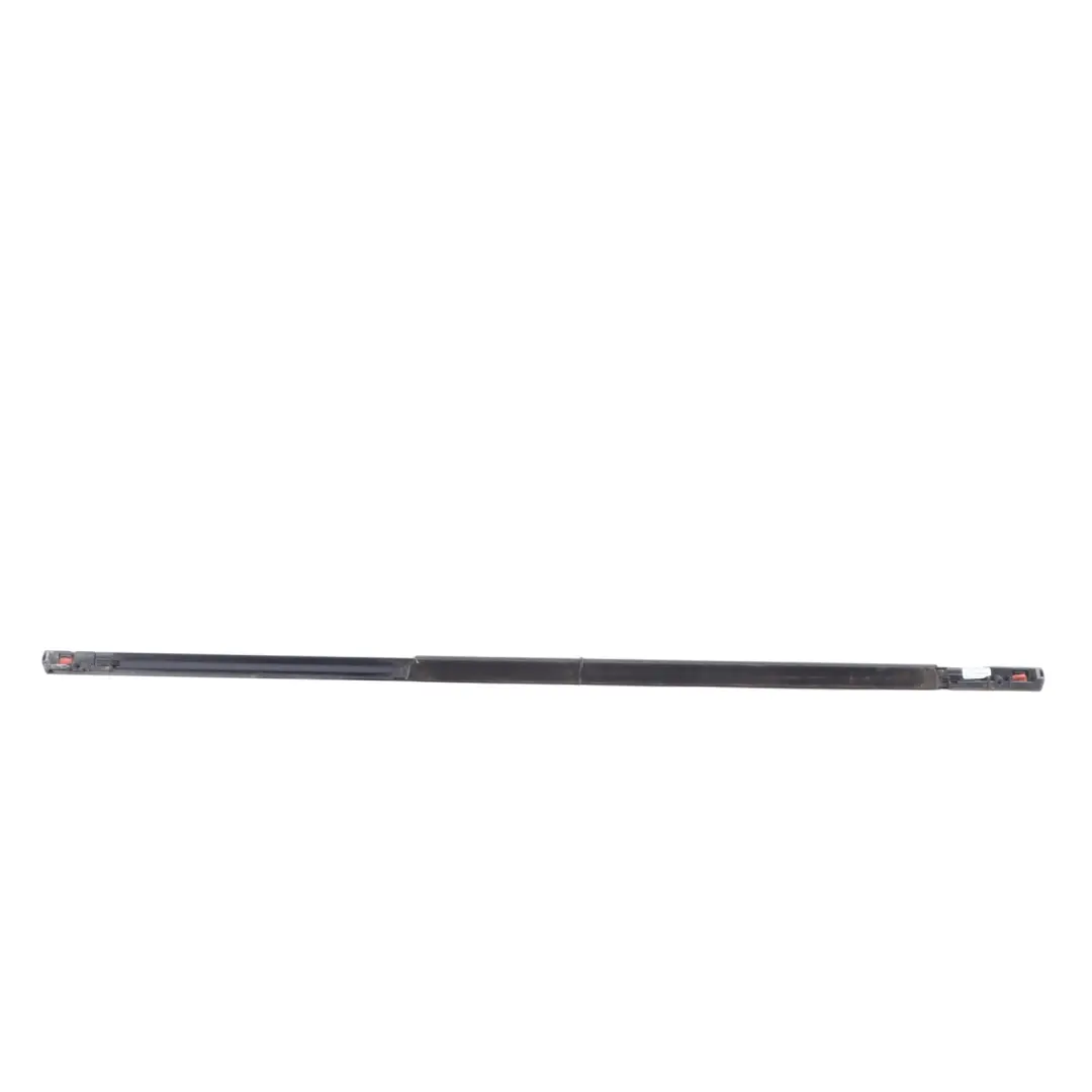 Modanatura Finestrino Porta Posteriore Destra per Range Rover L405 con numero di parte CK52-25596-AE Range Rover L405 Modanatura Finestrino Porta Posteriore Destra - SKU CK52-25596-AE - Numero di parte CK52-25596-AE
