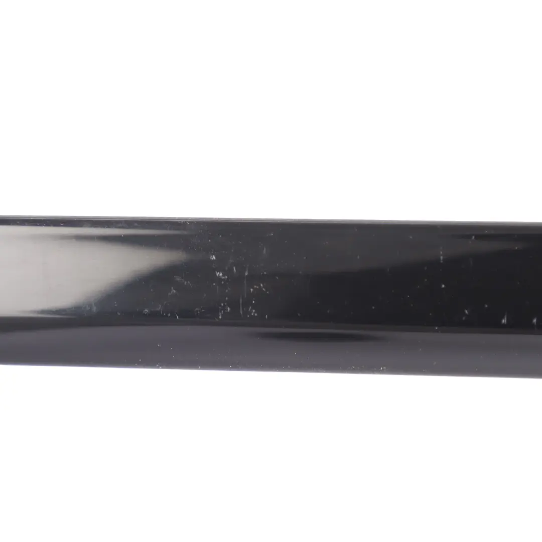 Moldura Ventana Trasera Junta Sellado Izquierda para Range Rover L405 con número de pieza CK52-25597-AE Range Rover L405 Moldura Ventana Trasera Junta Sellado Izquierda - SKU CK52-25597-AE - Número de pieza CK52-25597-AE