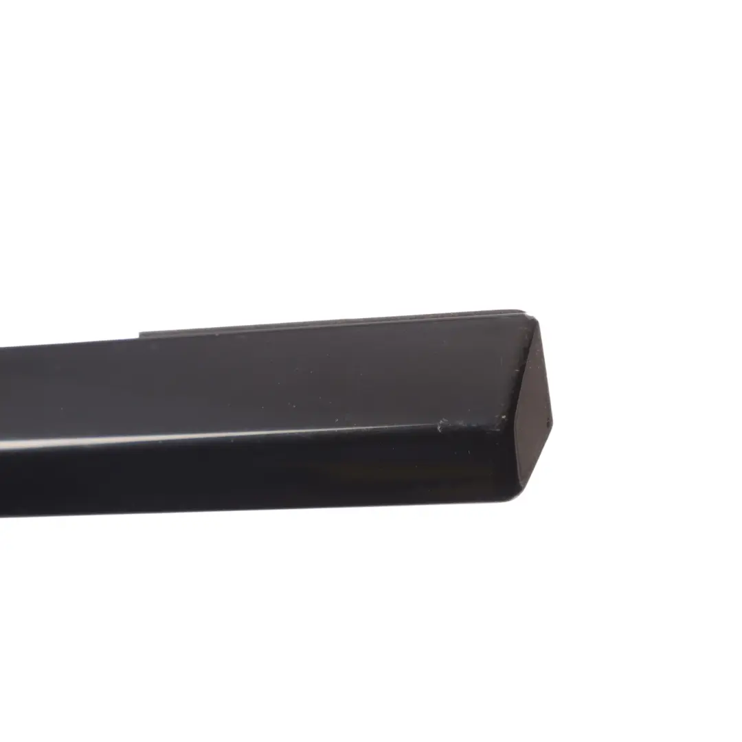 Range Rover L405 Heckscheibe Zierleiste Dichtung Links - SKU CK52-25597-AE - Teilenummer CK52-25597-AE
