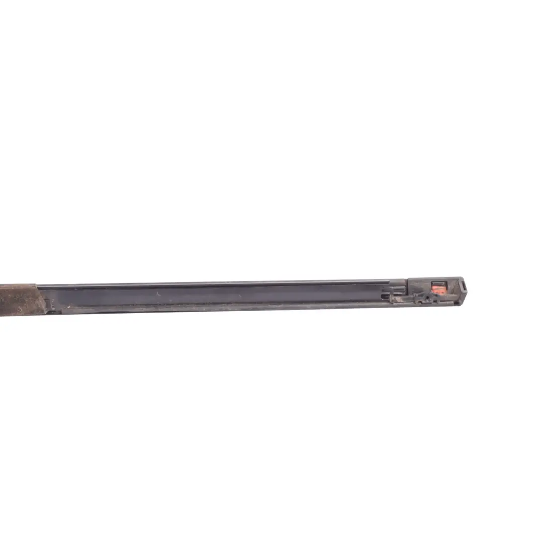 Moldura Ventana Trasera Junta Sellado Izquierda para Range Rover L405 con número de pieza CK52-25597-AE Range Rover L405 Moldura Ventana Trasera Junta Sellado Izquierda - SKU CK52-25597-AE - Número de pieza CK52-25597-AE