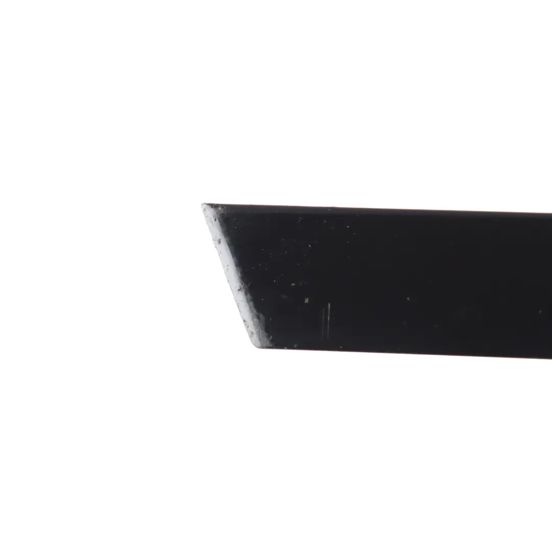 Hintere Tür Fenster Leiste Links Schwarz für Range Rover L405 mit Teilenummer CK52-255A61-AC Range Rover L405 Hintere Tür Fenster Leiste Links Schwarz - SKU CK52-255A61-AC - Teilenummer CK52-255A61-AC