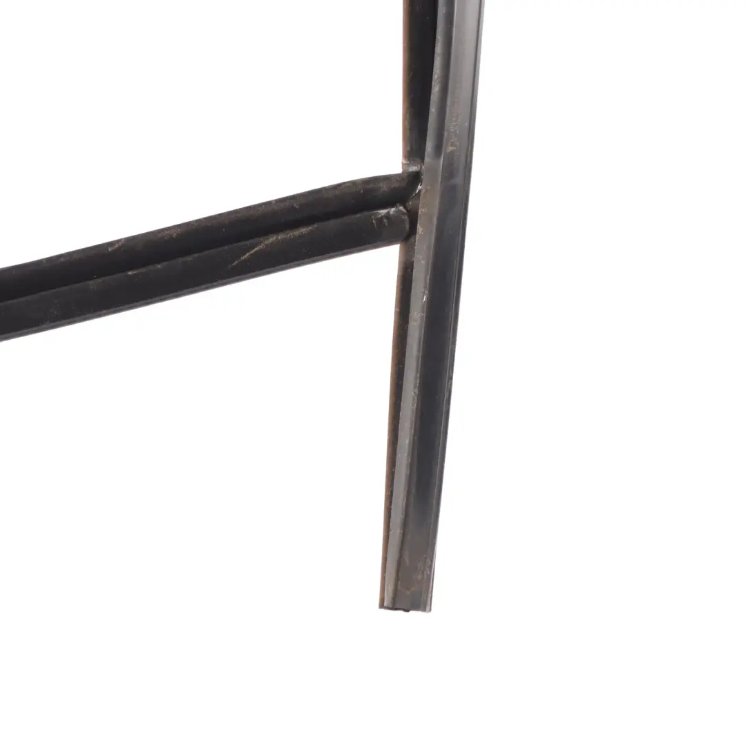 Range Rover L405 Tür Glas Lauf Dichtung Gummi Dichtung Hinten Links CK5225767A - SKU CK52-25767-A - Teilenummer CK52-25767-A