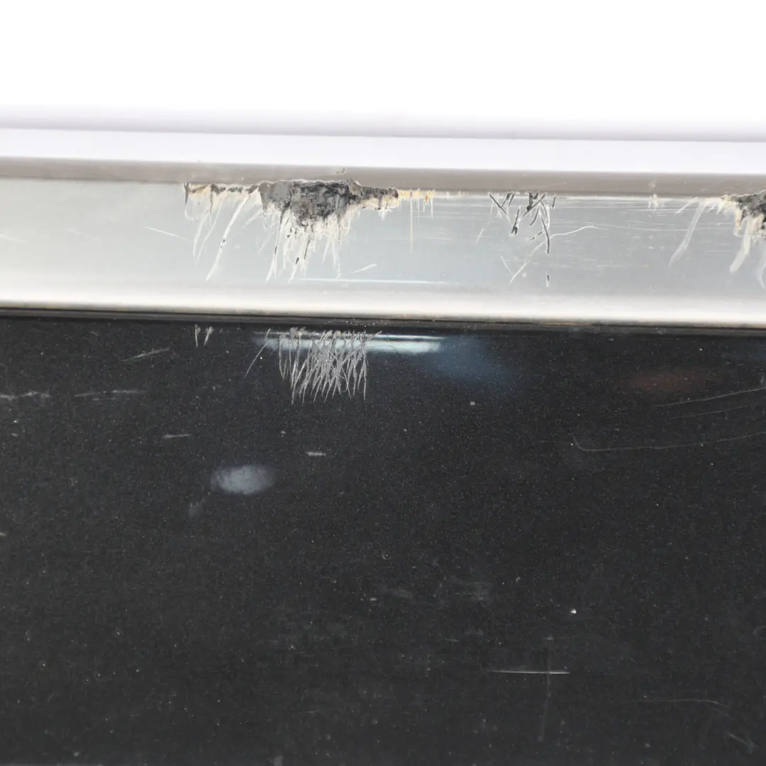 Door Moulding Strip Rear Right O/S Grey - 950 to Range Rover L405 with Part number CK52-274A48-AC Range Rover L405 Door Moulding Strip Rear Right O/S Grey - 950 - SKU CK52-274A48-AC-CAG - Part number CK52-274A48-AC