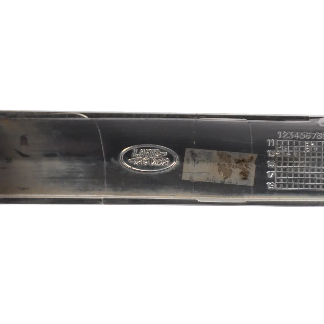 Listwa Klapy Bagażnika Panel Osłona do Range Rover L405 o numerze CK52-40406-AA Range Rover L405 Listwa Klapy Bagażnika Panel Osłona - SKU CK52-40406-AA - Numer Części CK52-40406-AA