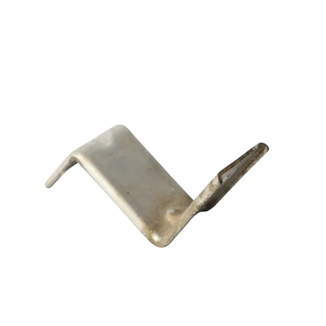 Range Rover L405 Supporto A Staffa Sotto Il Pavimento - SKU CPLA-113B45-AA - Numero di parte CPLA-113B45-AA