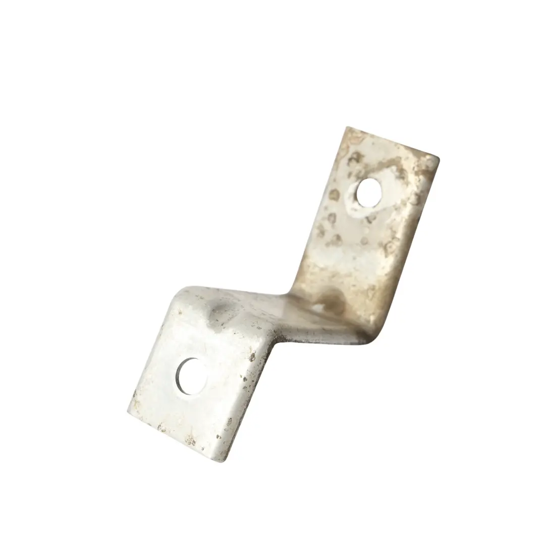 Support De Fixation Sous Plancher pour Range Rover L405 à propos du numéro de pièce CPLA-113B45-AA Range Rover L405 Support De Fixation Sous Plancher - SKU CPLA-113B45-AA - Numéro de pièce CPLA-113B45-AA