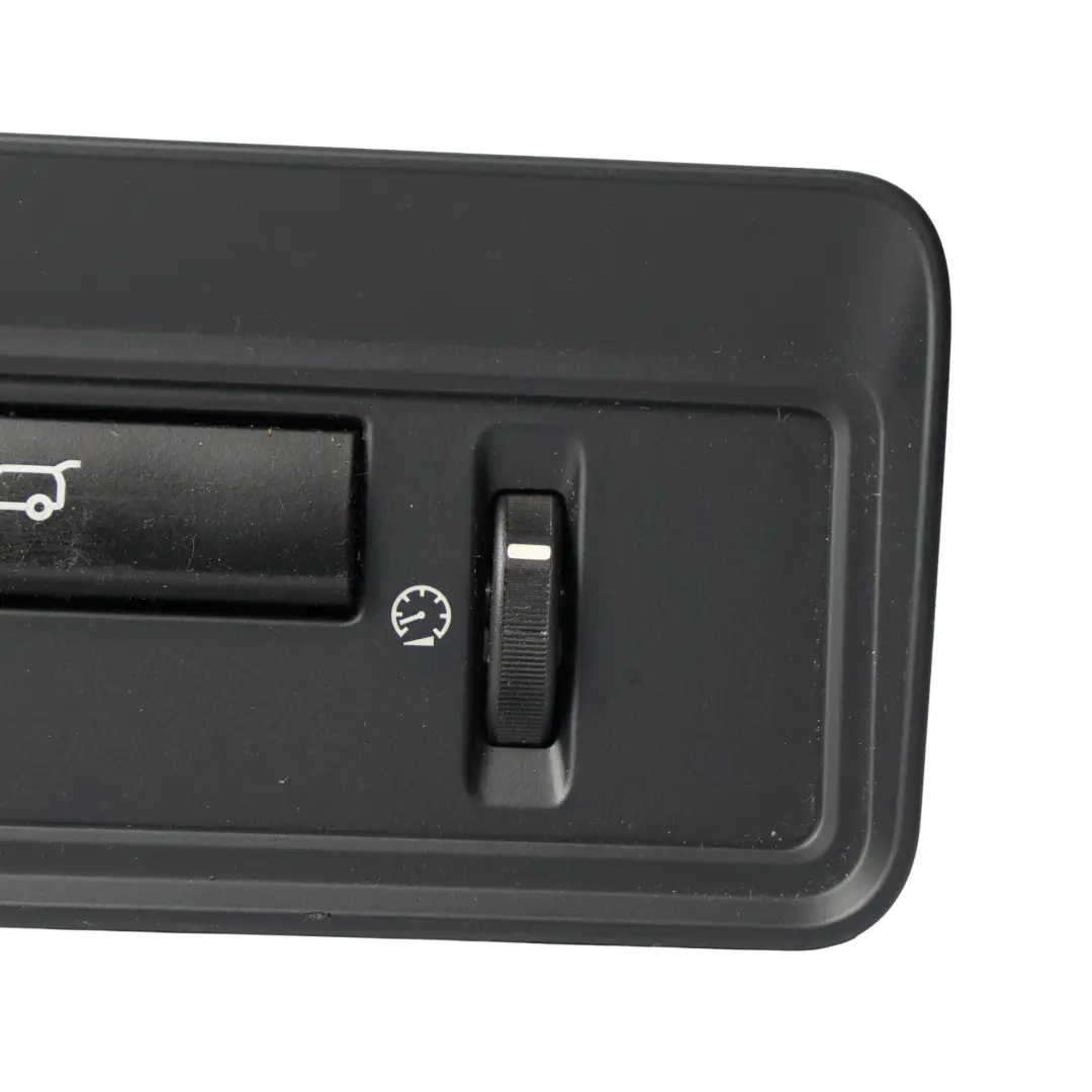 Panneau Commande D'Ouverture Du Hayon pour Range Rover Land Rover L405 à propos du numéro de pièce CPLA-11654-CA Range Rover Land Rover L405 Panneau Commande D'Ouverture Du Hayon - SKU CPLA-11654-CA - Numéro de pièce CPLA-11654-CA