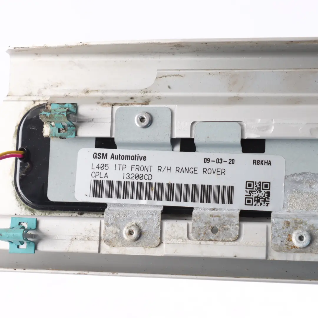 Front Sill Entrance Strip Trim Panel Right O/S to Range Rover L405 with Part number CPLA-13200-CD Range Rover L405 Front Sill Entrance Strip Trim Panel Right O/S - SKU CPLA-13200-CD - Part number CPLA-13200-CD