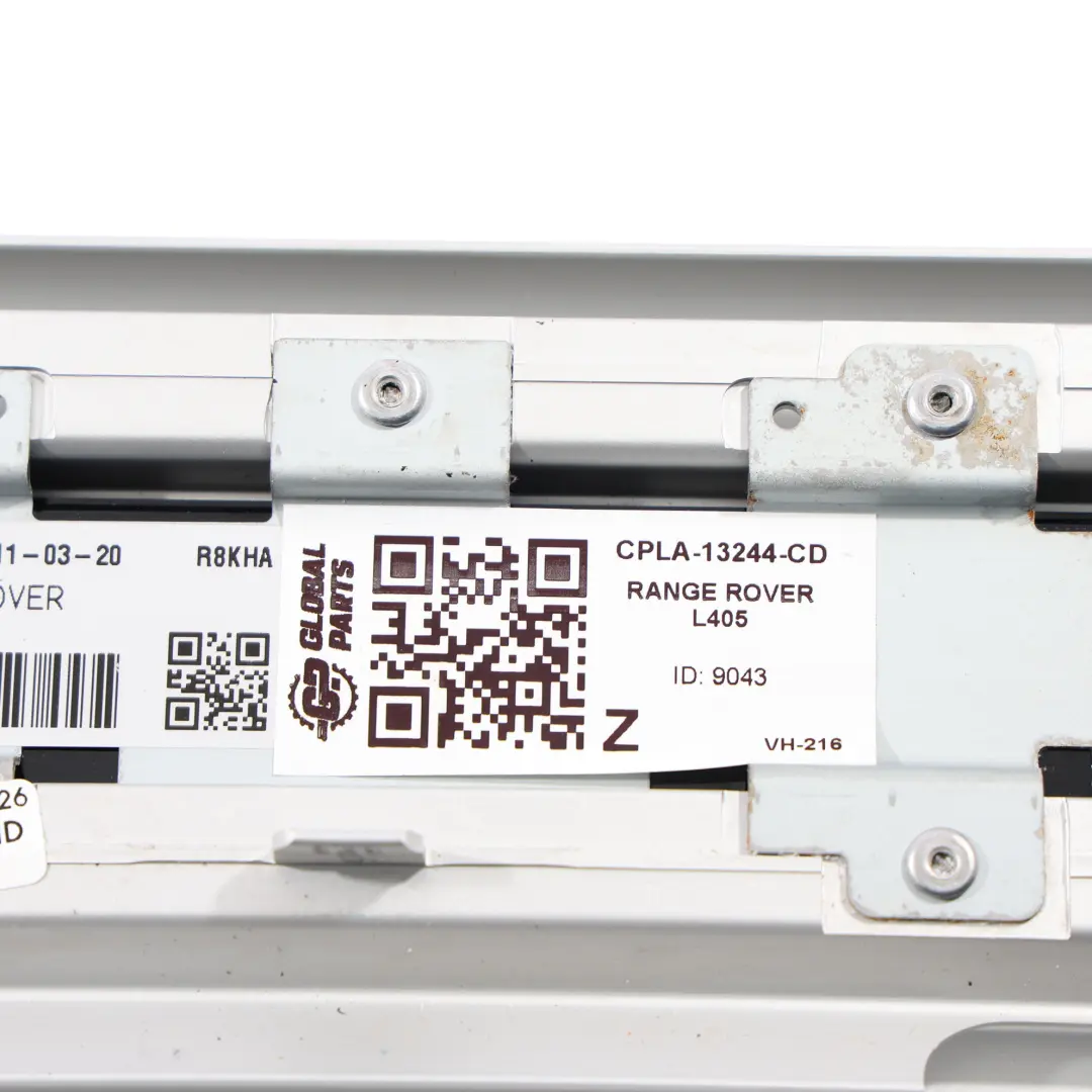 Listwa Progowa Nakładka Podświetlana Prawy Tył CPLA13245CD do Range Rover L405 o numerze CPLA-13244-CD Range Rover L405 Listwa Progowa Nakładka Podświetlana Prawy Tył CPLA13245CD - SKU CPLA-13244-CD - Numer Części CPLA-13244-CD