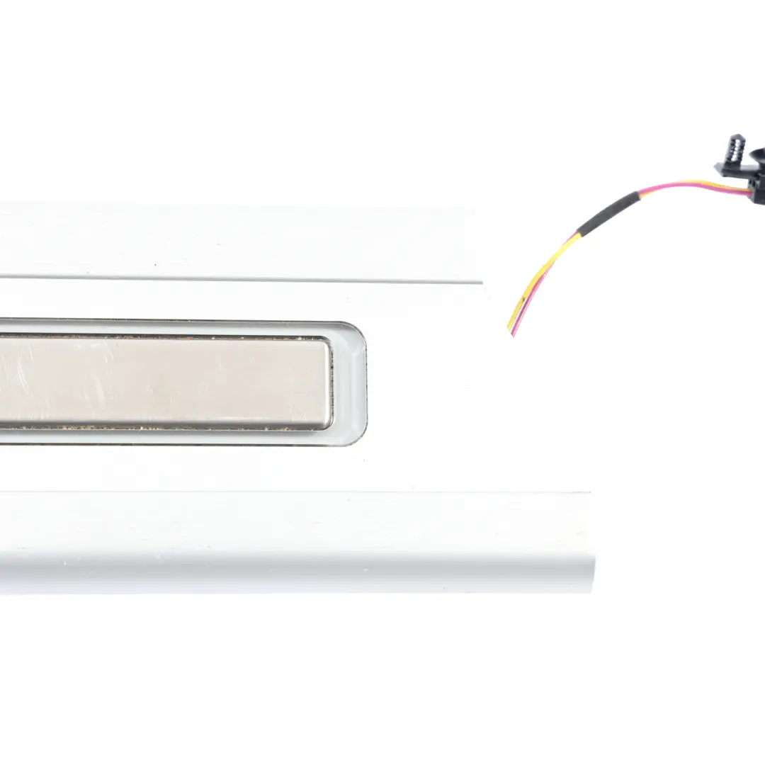 Placa Umbral Puerta Trasera Iluminada para Range Rover L405 con número de pieza CPLA-13245-CD Range Rover L405 Placa Umbral Puerta Trasera Iluminada - SKU CPLA-13245-CD - Número de pieza CPLA-13245-CD