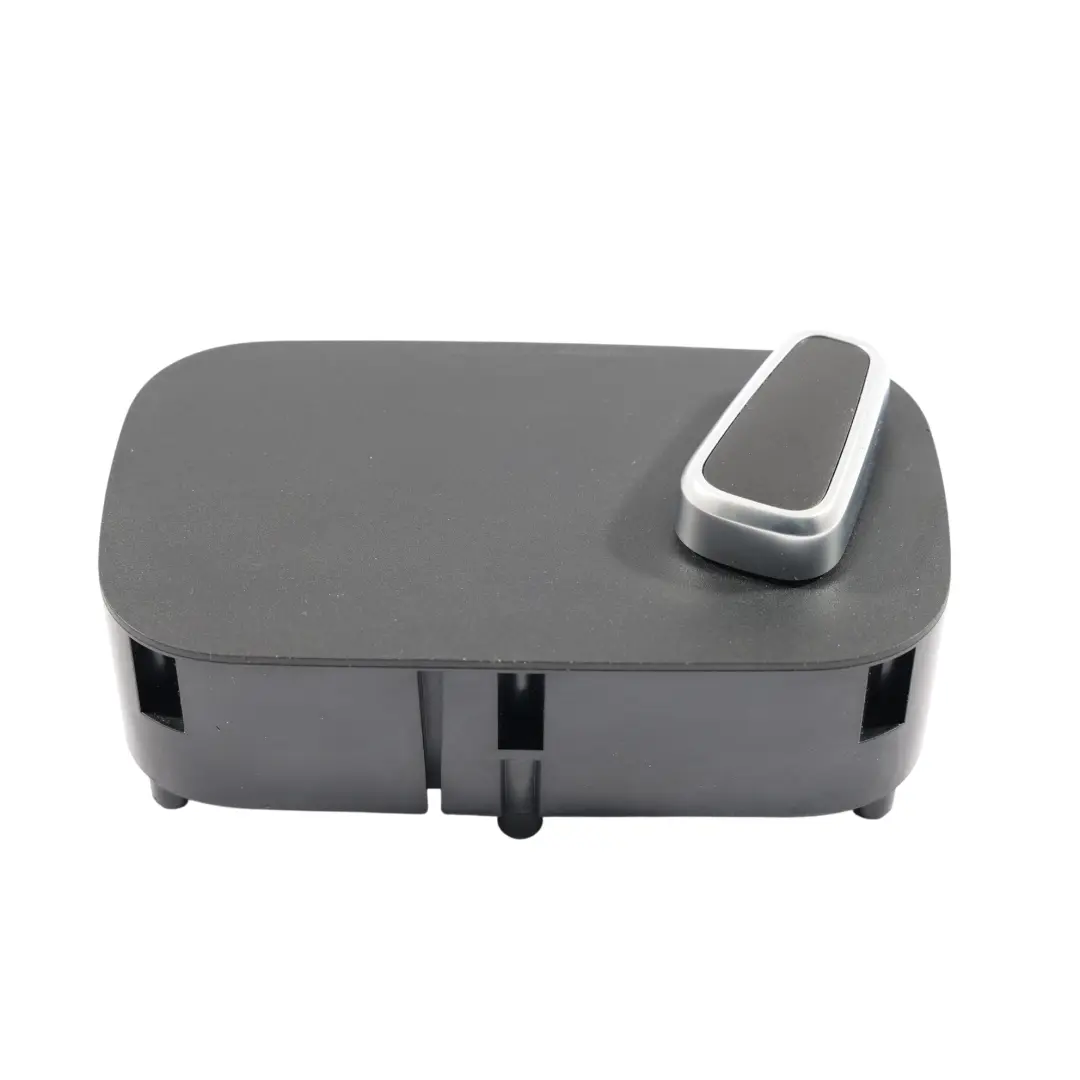 Interruttore Regolazione Sedile Anteriore Sinistro CPLA14B566RA per Range Rover L405 con numero di parte CPLA-14B566-RA Range Rover L405 Interruttore Regolazione Sedile Anteriore Sinistro CPLA14B566RA - SKU CPLA-14B566-RA - Numero di parte CPLA-14B566-RA