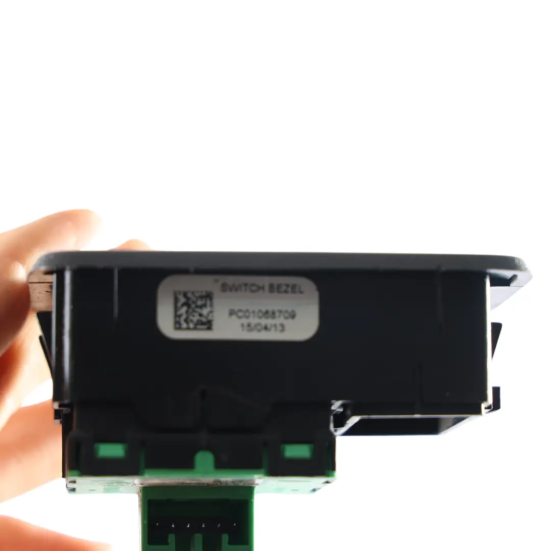 Panneau Commande Sièges Arrière Gauche Droite PC01068709 pour Range Rover L405 à propos du numéro de pièce CPLA-14D340-AC Range Rover L405 Panneau Commande Sièges Arrière Gauche Droite PC01068709 - SKU CPLA-14D340-AC - Numéro de pièce CPLA-14D340-AC