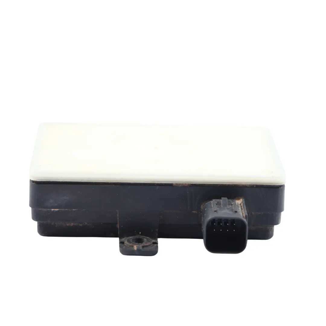 Blind Spot Radar Sensor Module Control Unit to Range Rover L405 with Part number CPLA-14D455-AF Range Rover L405 Blind Spot Radar Sensor Module Control Unit - SKU CPLA-14D455-AF - Part number CPLA-14D455-AF