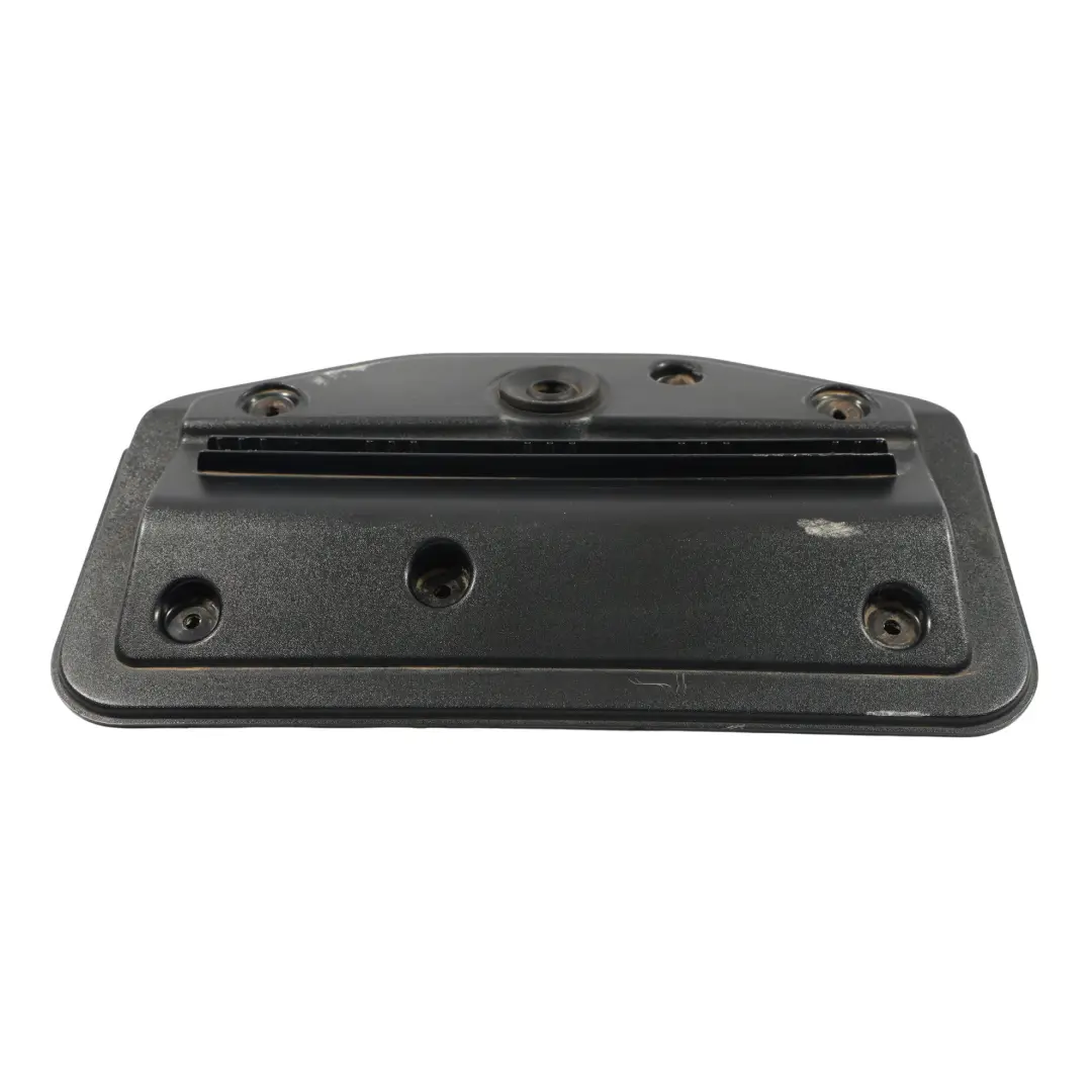 Land Rover Range Rover L405 Embellecedor Motor Portón Trasero - SKU CPLA-17C412-AB - Número de pieza CPLA-17C412-AB