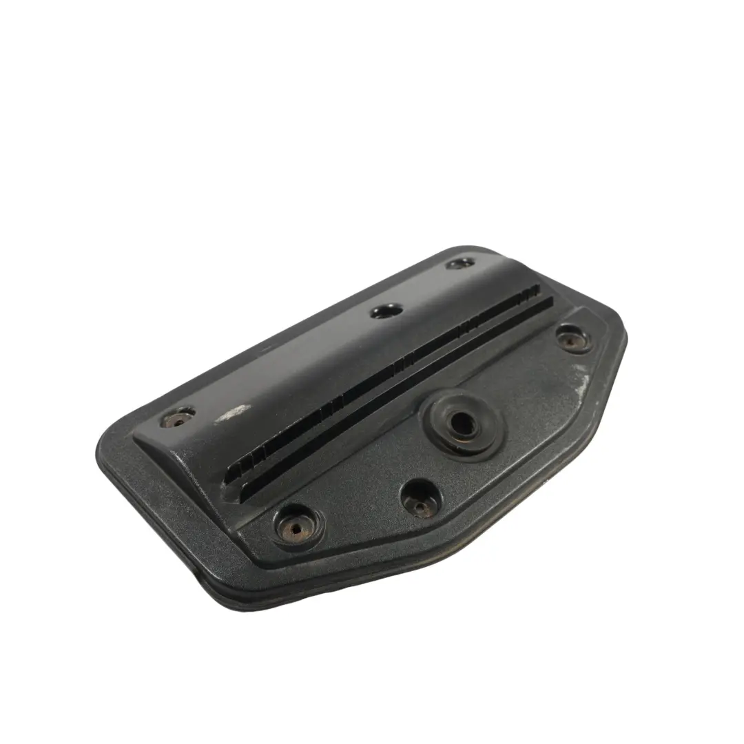 Cache Moteur D'Essuie Glace Arrière pour Land Rover Range Rover L405 à propos du numéro de pièce CPLA-17C412-AB Land Rover Range Rover L405 Cache Moteur D'Essuie Glace Arrière - SKU CPLA-17C412-AB - Numéro de pièce CPLA-17C412-AB