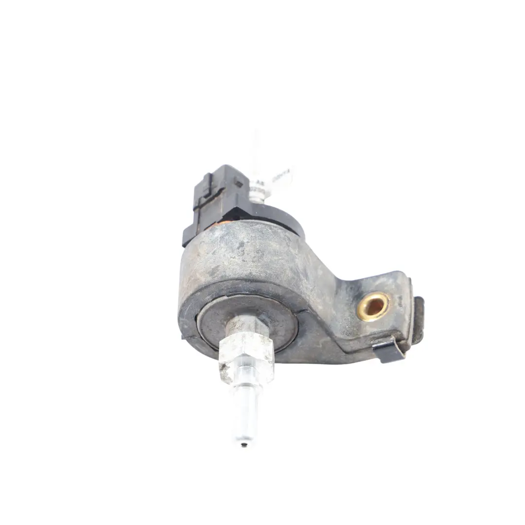 Webasto Fuel Pump 4.4 SDV8 to Range Rover L405 with Part number CPLA-18B505-AB Range Rover L405 Webasto Fuel Pump 4.4 SDV8 - SKU CPLA-18B505-AB - Part number CPLA-18B505-AB