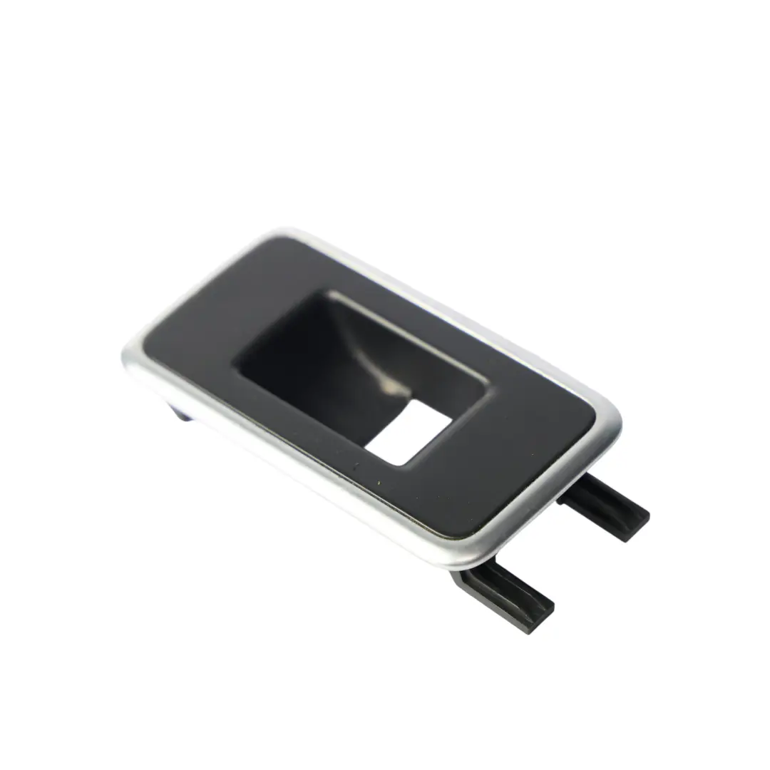 Panneau Commande Lève Vitre Arrière Gauche Droite pour Range Rover L405 à propos du numéro de pièce CPLA-23878-BA Range Rover L405 Panneau Commande Lève Vitre Arrière Gauche Droite - SKU CPLA-23878-BA - Numéro de pièce CPLA-23878-BA