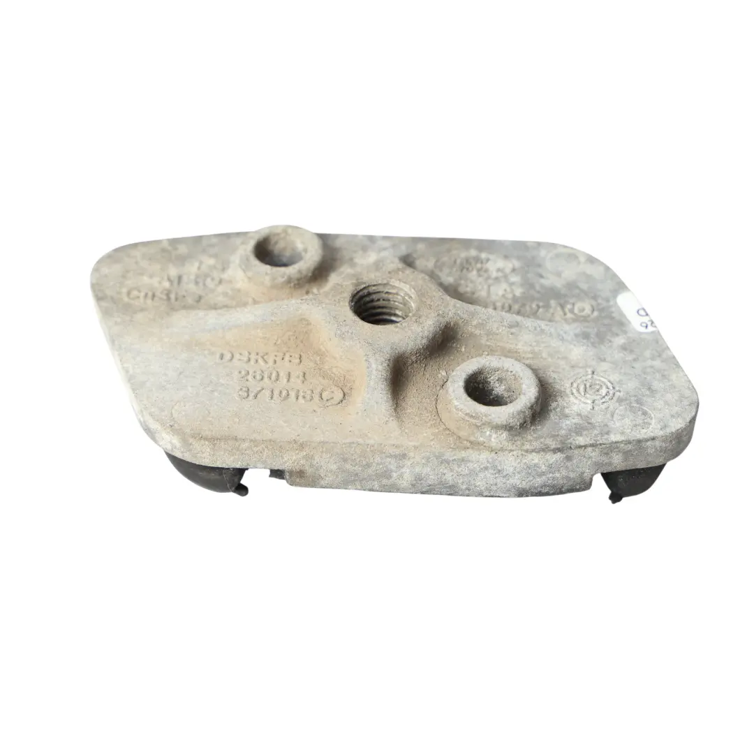 Front Axle Differential Supporting Bracket Mount CPLA-3D079-AD to Range Rover L405 with Part number LR033205 Range Rover L405 Front Axle Differential Supporting Bracket Mount CPLA-3D079-AD - SKU LR033205 - Part number LR033205