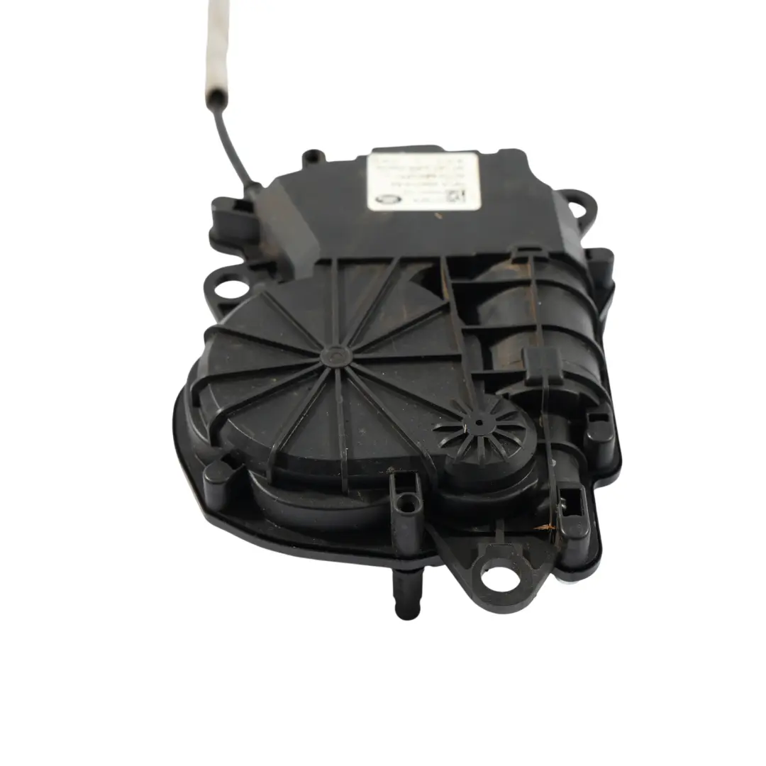 Lock Motor Mechanism to Range Rover L405 Rear Tailgate with Part number CPLA-404C10-AA Range Rover L405 Rear Tailgate Lock Motor Mechanism - SKU CPLA-404C10-AA - Part number CPLA-404C10-AA