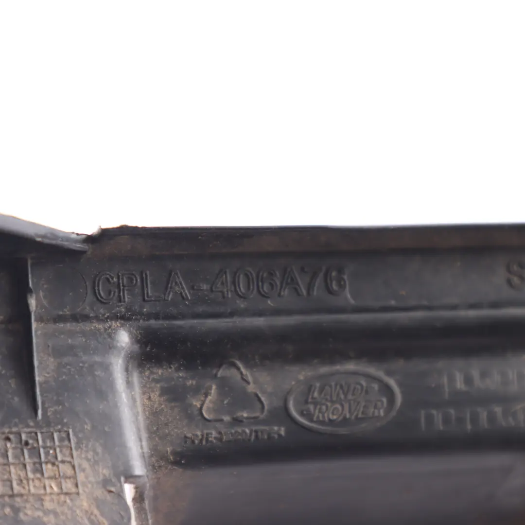 Garniture Intérieure Hayon Coffre Droite pour Range Rover L405 à propos du numéro de pièce CPLA-406A76 Range Rover L405 Garniture Intérieure Hayon Coffre Droite - SKU CPLA-406A76 - Numéro de pièce CPLA-406A76