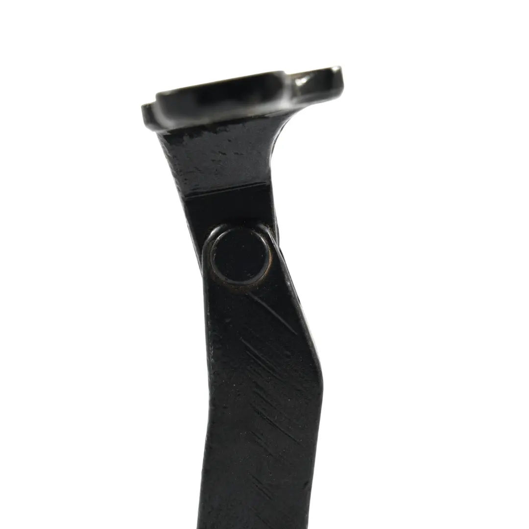 Cerniera Portellone Posteriore Nero per Range Rover L405 con numero di parte CPLA-429A14-A Range Rover L405 Cerniera Portellone Posteriore Nero - SKU CPLA-429A14-A - Numero di parte CPLA-429A14-A