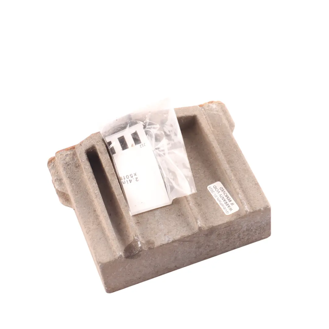 Axle Vibration Absorber Damper to Range Rover L405 Rear with Part number CPLA-4B148-AA Range Rover L405 Rear Axle Vibration Absorber Damper - SKU CPLA-4B148-AA - Part number CPLA-4B148-AA