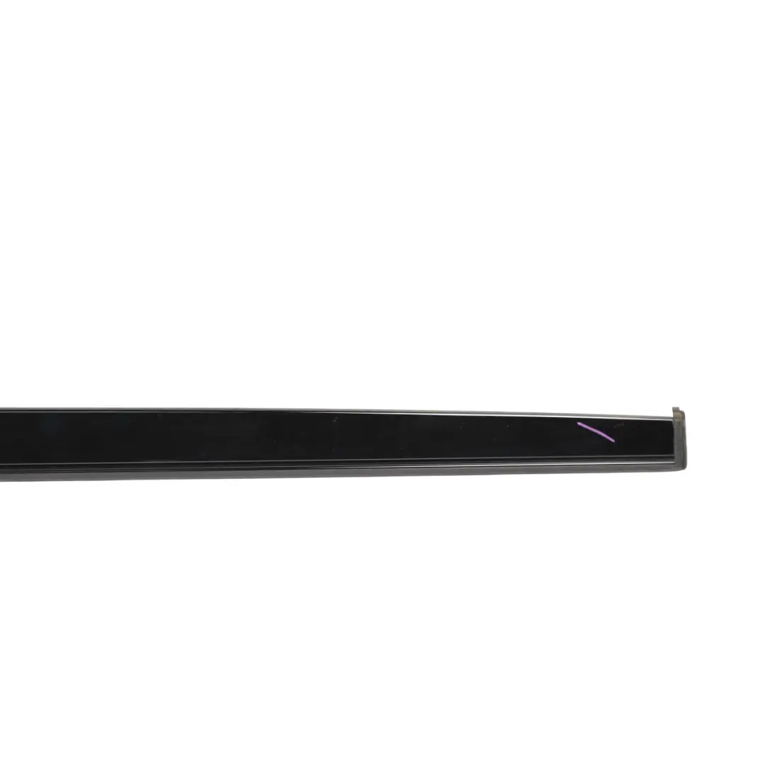 Bande Joint Toit Ouvrant Droit pour Range Rover L405 à propos du numéro de pièce CPLA-517C78-AC Range Rover L405 Bande Joint Toit Ouvrant Droit - SKU CPLA-517C78-AC-CAG - Numéro de pièce CPLA-517C78-AC