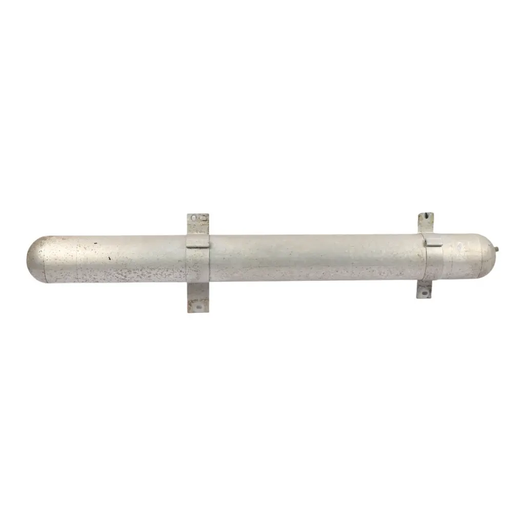 Suspension Reservoir Tank to Range Rover L405 Air with Part number CPLA-5B709-BA Range Rover L405 Air Suspension Reservoir Tank - SKU CPLA-5B709-BA - Part number CPLA-5B709-BA